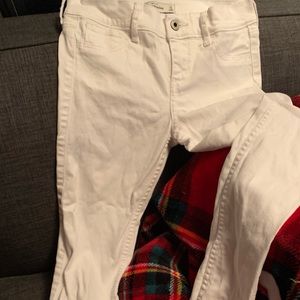 ⭐️Abercrombie Kids Jeans